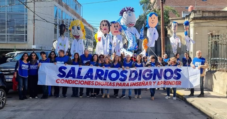 AMSAFE ADVIERTE QUE EL ANUNCIO DEL GOBIERNO «ES INSUFICIENTE, DESCONOCE LA PARITARIA Y NO RESUELVE LA PÉRDIDA SALARIAL»