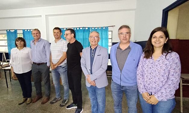 El nuevo decano de la UTN visitó la extensión aúlica en Gálvez y remarcó el compromiso de la Universidad con nuestro territorio