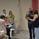 La comunidad católica despidió con cena al padre Carlos, que el domingo 14 dará su última misa en la ciudad