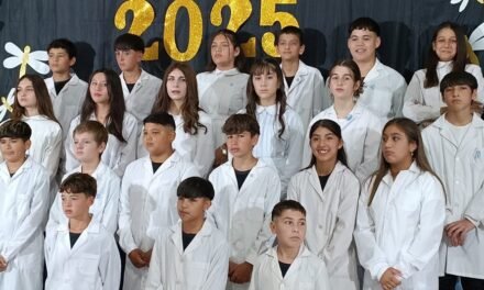 GRADUACIONES 2025: egresó la promo 2025 de la Escuela Nro. 6035