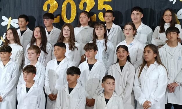 GRADUACIONES 2025: egresó la promo 2025 de la Escuela Nro. 6035