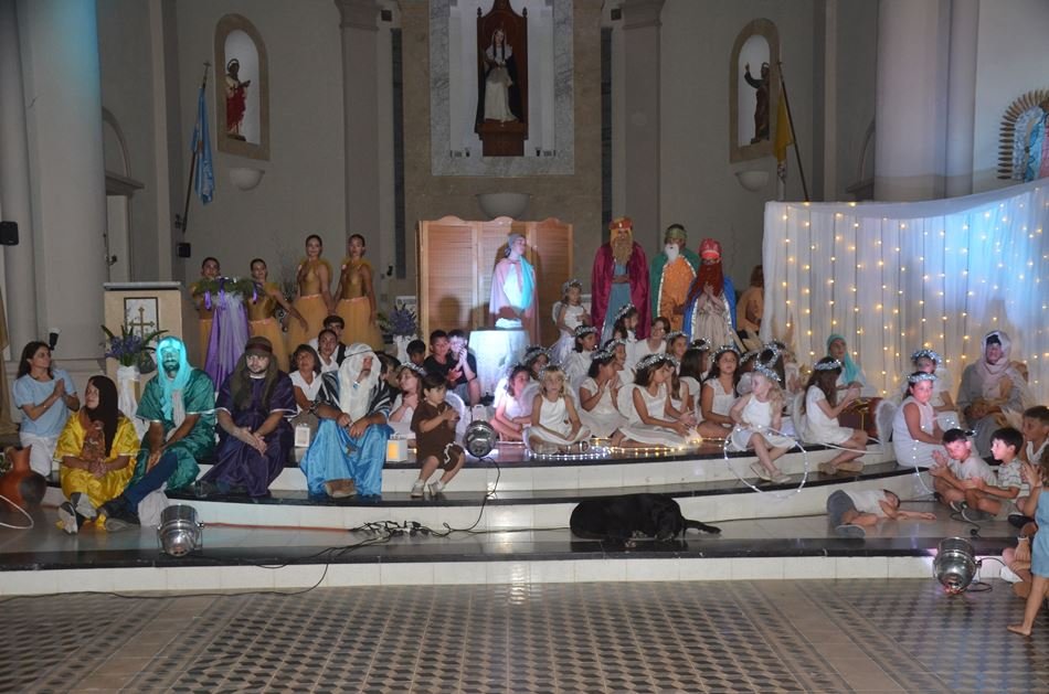 Solidaridad, esperanza y paz: el mensaje del Pesebre Viviente en la Parroquia Santa Margarita