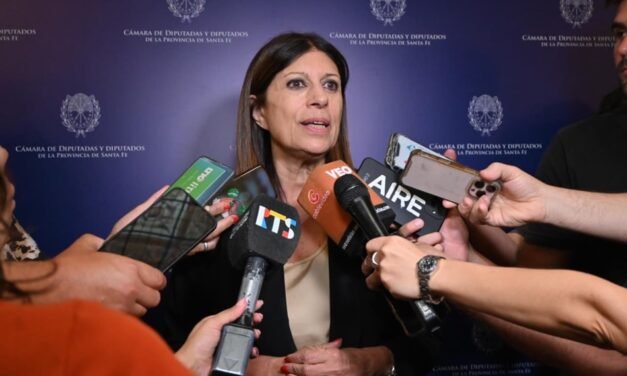 CLARA GARCÍA: “DESPUÉS DEL AÑO DE LA REFORMA CONSTITUCIONAL, EN 2026 VAMOS POR LAS LEYES PARA LA SANTA FE DEL FUTURO”