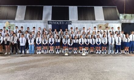 Graduaciones 2025: la Escuela Superior de Comercio despidió a sus promos 2025 de los niveles secundario y terciario