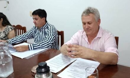 Luna y Fantino se despiden también del Concejo, haciendo hincapié en el consenso y el diálogo