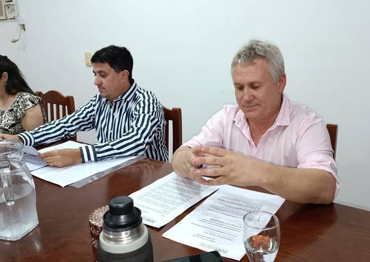 Luna y Fantino se despiden también del Concejo, haciendo hincapié en el consenso y el diálogo