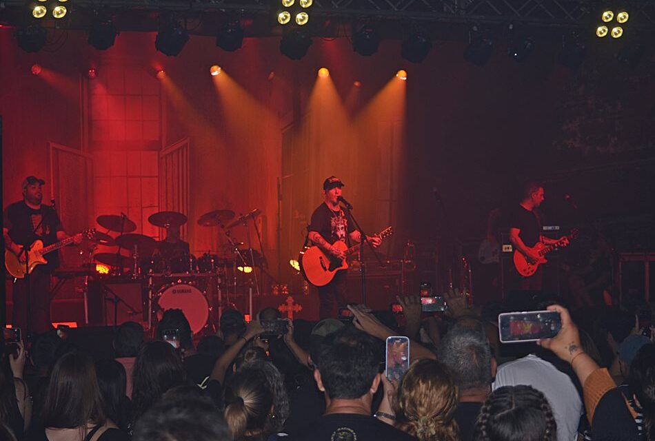 «LA BERISO» LE PUSO ROCK AL TRANQUILO CIERRE DE DOMINGO EN GÁLVEZ