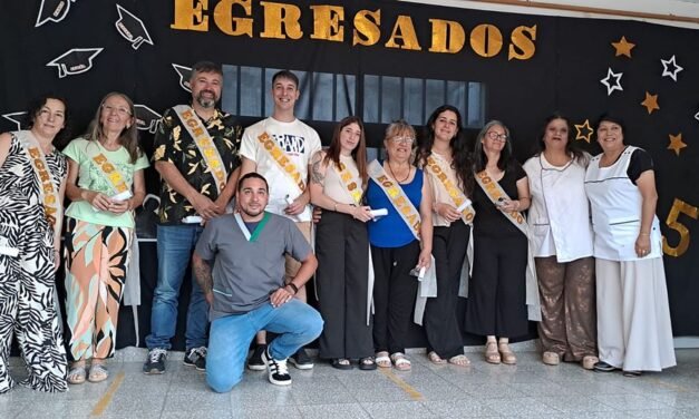 Graduaciones 2025: la escuela taller «J.B. Iturraspe» despidió a sus egresados en Mimbrería y Carpintería