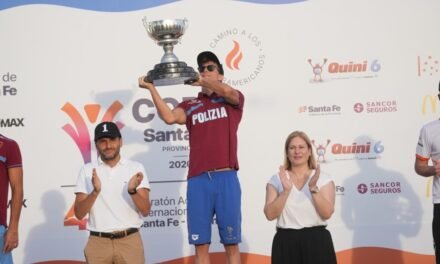 Alessio Occhipinti ganó la Santa Fe – Coronda y el gobernador Pullaro junto a la diputada Scaglia le entregaron el premio