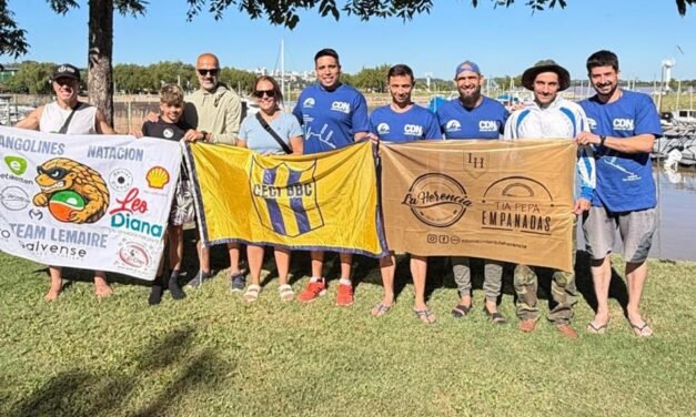 Los Pangolines siguen nadando y obteniendo premios: esta vez en la Maratón Paraná-Santa Fe