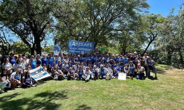 El ciclo lectivo también comenzó «en las calles», con paro docente y movilización