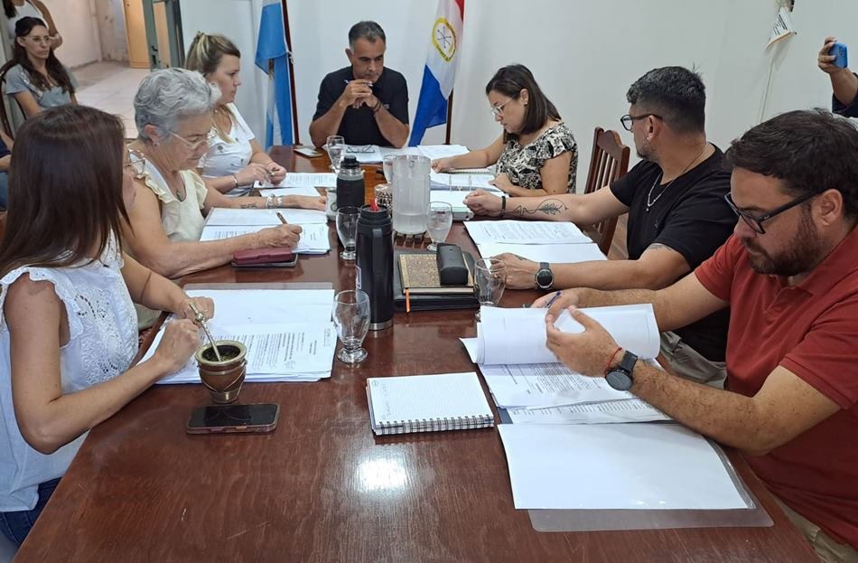El Concejo Municipal de Gálvez llevó adelante su primera sesión ordinaria del año