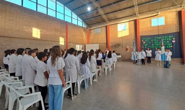 Comenzaron las clases: este año, acompañamos el inicio en la Escuela Nro. 877 «D.F. Sarmiento»