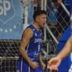 Santa Paula en los play offs de la LAB: el «Azul» derrotó nuevamente a Independiente y tendrá match point en Santiago