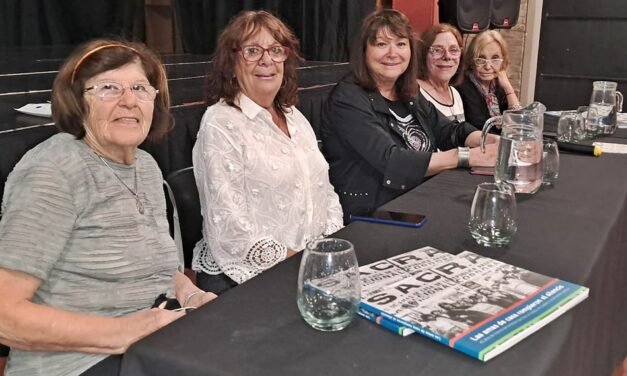 El SACRA presentó junto al Museo y Archivo Histórico, su libro de cuatro décadas de historia