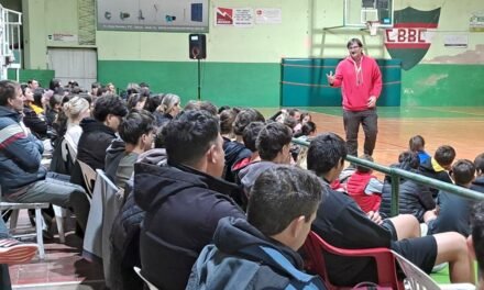 Taller de entrenamiento mental en el Centenario BBC: «Preparamos a los chicos para la vida, no sólo para el fin de semana»