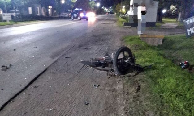Un motociclista murió en un choque sobre la Ruta 11