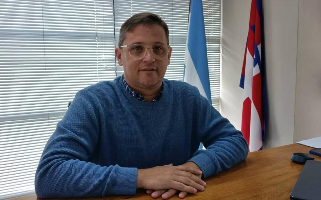 Busso fundamentó el veto a la ordenanza del concejal Bacarella: «Subsidia al propietario y no al jubilado que lo necesita»