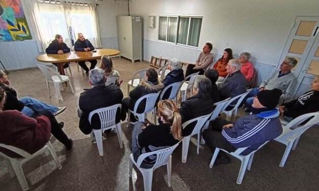 Obra del colector Urquiza: Aguas atendió reclamos de vecinos por olores y estima 2 meses más de trabajos