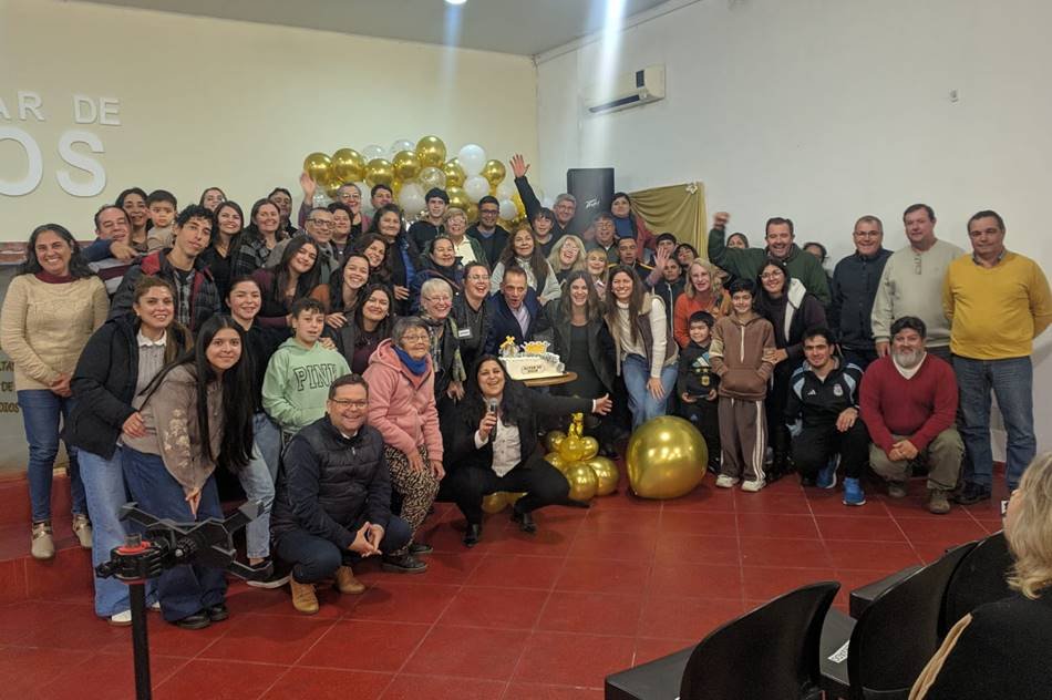 La iglesia Altar de Dios celebró 33 años de fe, legado y compromiso social