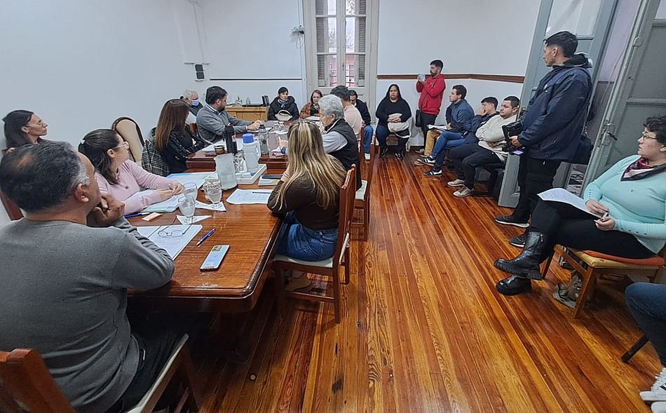 Sesión del Concejo con proyecto de Banca Ciudadana: SOEM pide designar la esquina de su sede con el nombre «Américo Barrios»
