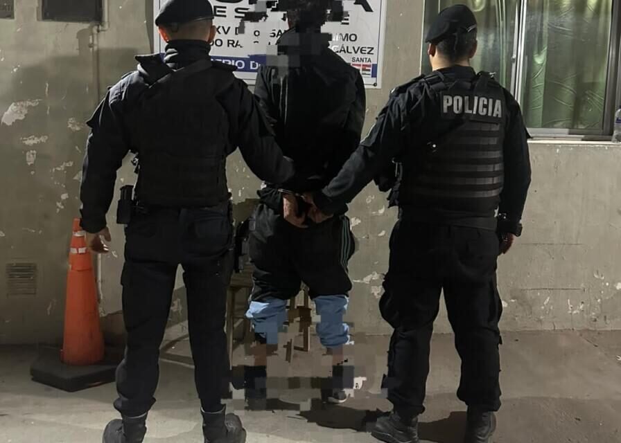 POLICIALES: HABÍA INTENTADO COMETER UN ROBO Y FUE FILMADO, LUEGO SE RESISTIÓ A LAS AUTORIDADES