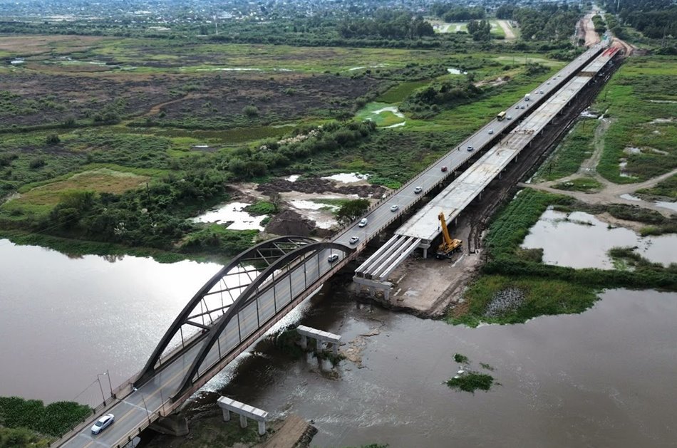 El nuevo Puente Carretero que unirá Santa Fe y Santa Fe, es la obra vial en construcción más larga de Argentina y la 2a. de Sudamérica