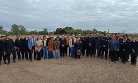 Día Nacional del Bombero Voluntario: Pullaro participó del acto en la FSABV y recorrió el predio del futuro Centro