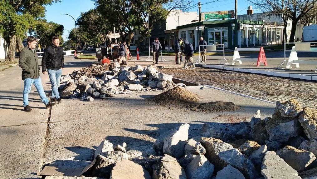 El Municipio inició obra integral de renovación de las 5 esquinas
