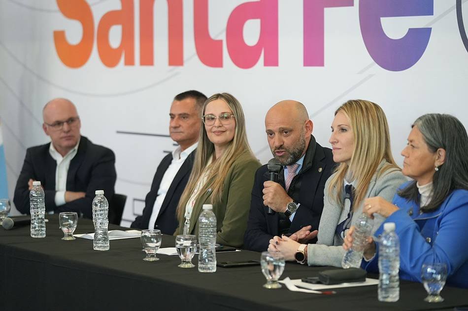 Por primera vez la ciudad de Santa Fe tendrá un vuelo internacional regular y será a Florianópolis