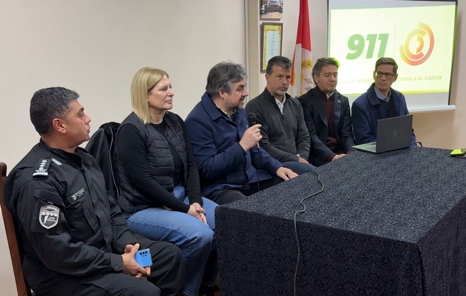 Presentaron el 911 en la Unidad Regional XV