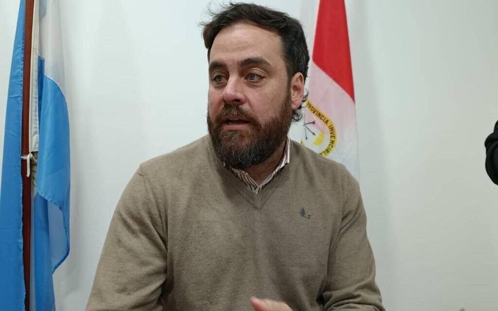Bacarella presentó proyectos de modernización digital para trámites municipales