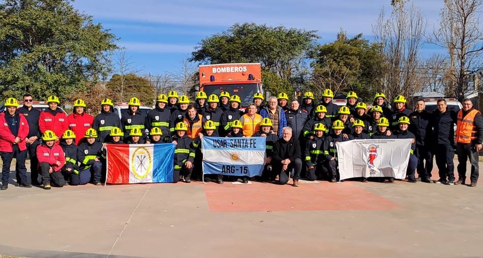 Santa Fe envía una Brigada de Rescate a Venezuela: 40 Bomberos al Frente de una Misión Histórica