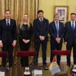 Pullaro firmó el traspaso de Nación a Provincia de la ruta A012: “Mañana comenzamos las obras de reparación”