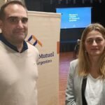 La Mutual del C.A.Argentino impulsó en Gálvez un charla clave sobre el uso de pantallas en la infancia