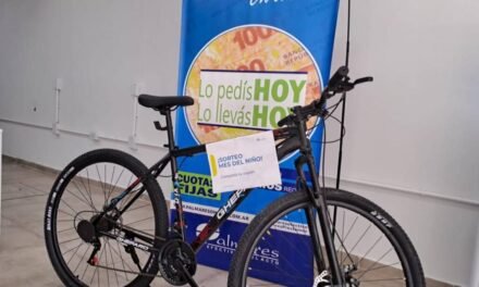 «Palmares» celebra su primer aniversario en la ciudad y festeja el mes del niño con sorteo de bicicletas