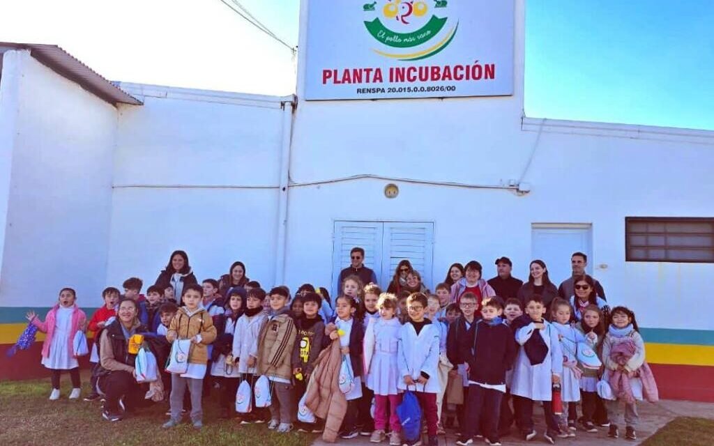 Municipio: a través del programa «Conexión Productiva», alumnos de Gálvez recorren las industrias locales