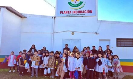 Municipio: a través del programa «Conexión Productiva», alumnos de Gálvez recorren las industrias locales